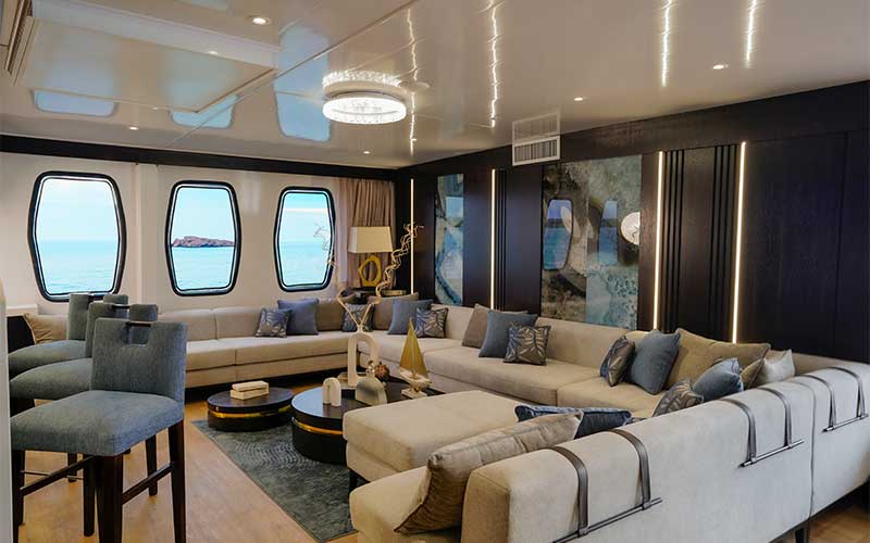 lounge experience alya interior