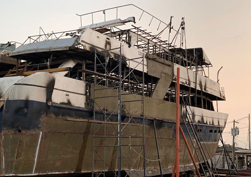 Bonita Yacht in Guayaquil Deck