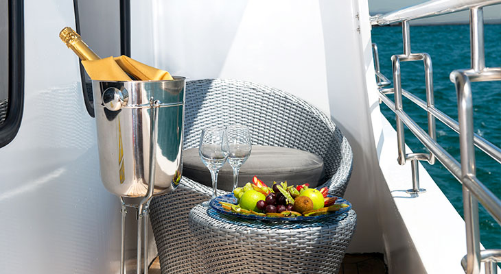 Galapagos luxury cruises - Balcony