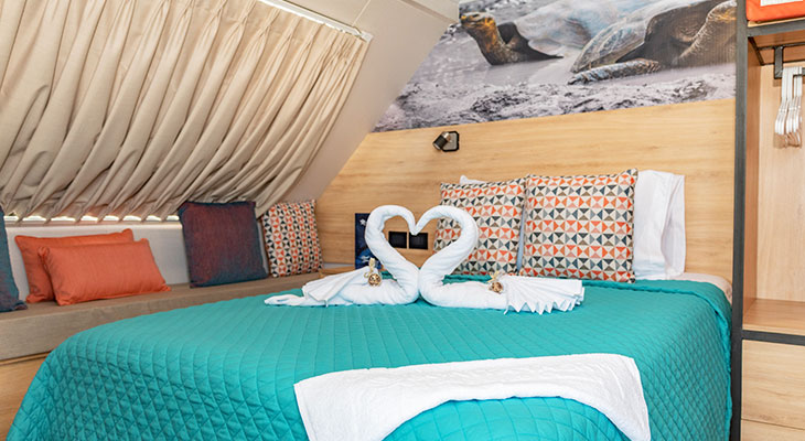 Galapagos tourist superior class cruises - Cabin