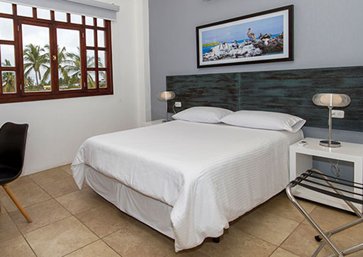 Galapagos: Volcano Hotel - Standard Front Room
